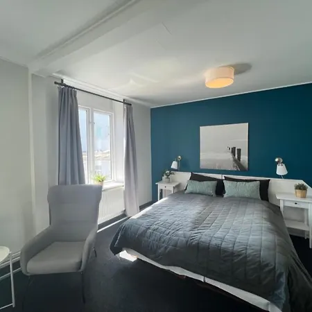 Vin & Gastro Hotel 3*